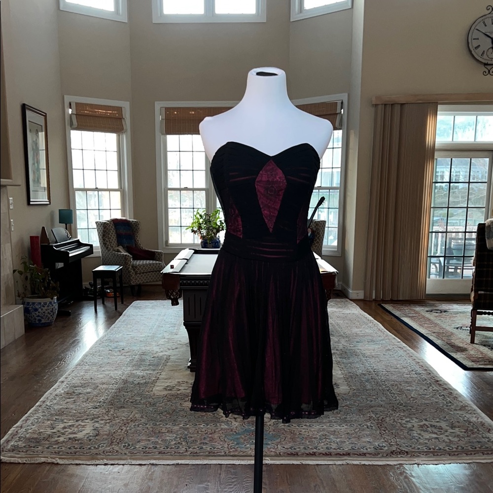 Betsey Johnson Black and Pink Strapless Cocktail Dress Size 2